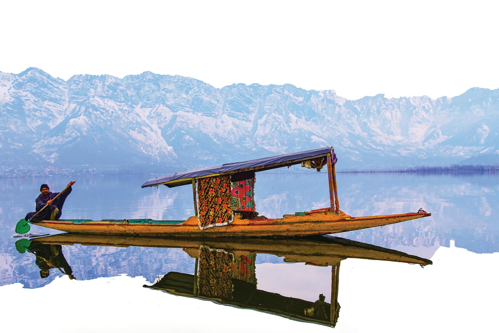 Experience The Luxury of Kashmir